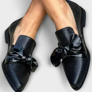 Claudia - Loafers med rosettdetalj